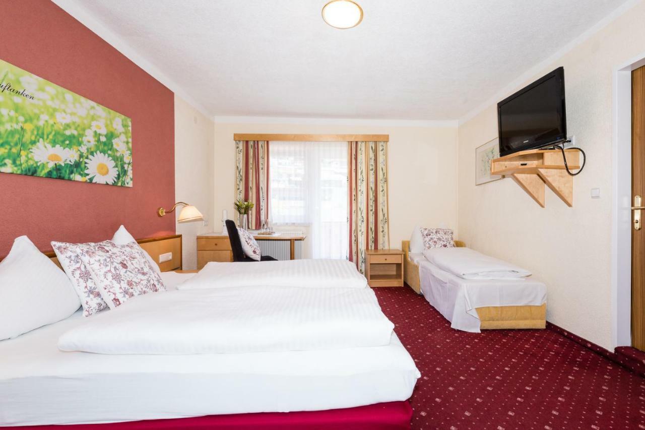 Hotel Wiesenhof Mieders Eksteriør bilde